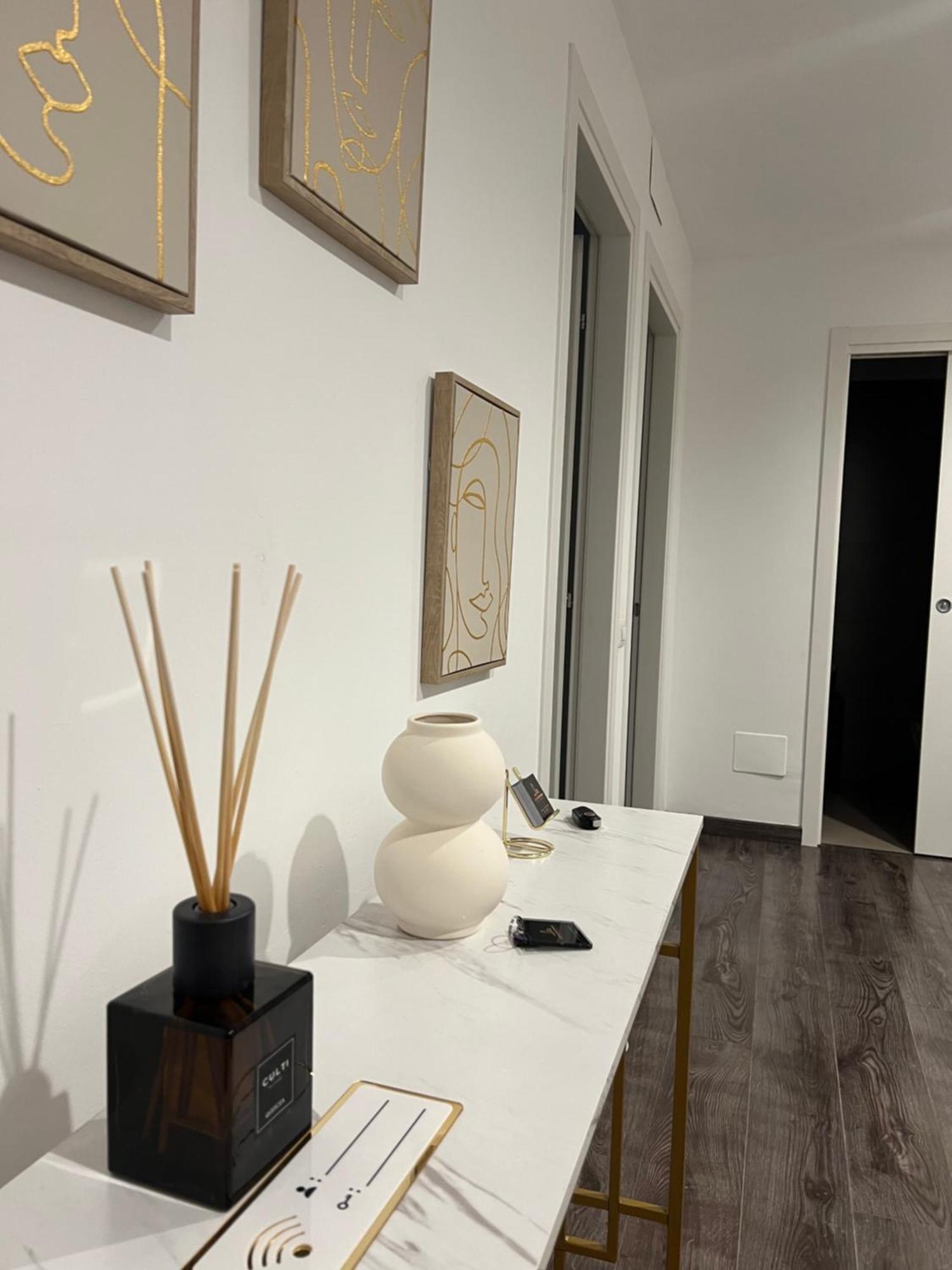 מטרה Central Apartment מראה חיצוני תמונה